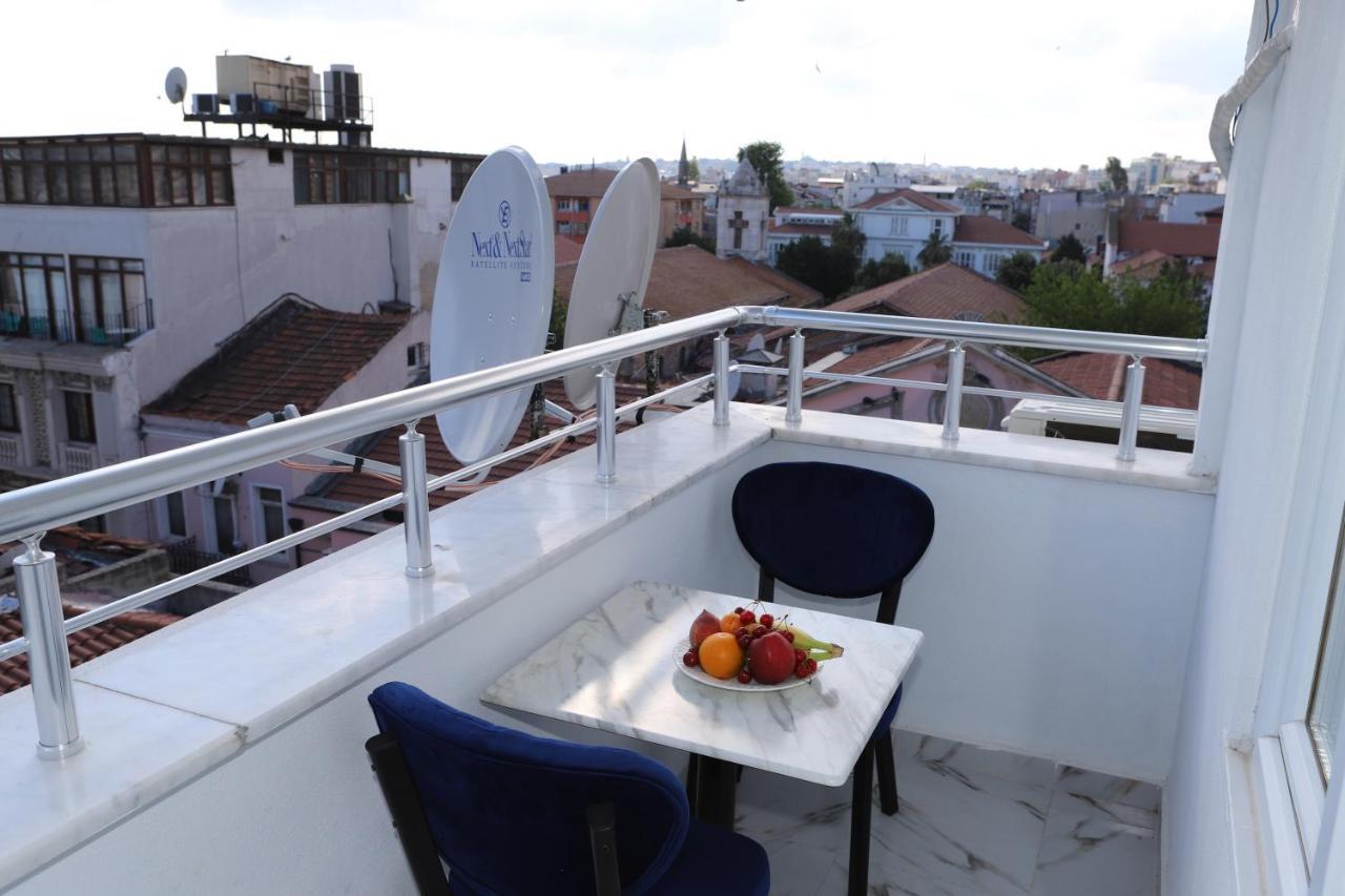 Appartamento Laos Istanbul Town Hause Esterno foto