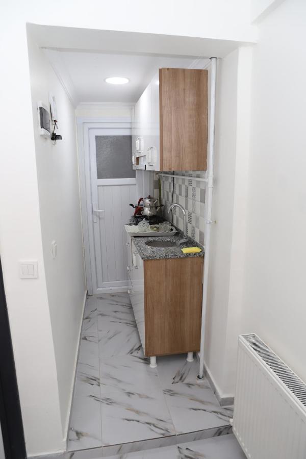 Appartamento Laos Istanbul Town Hause Esterno foto