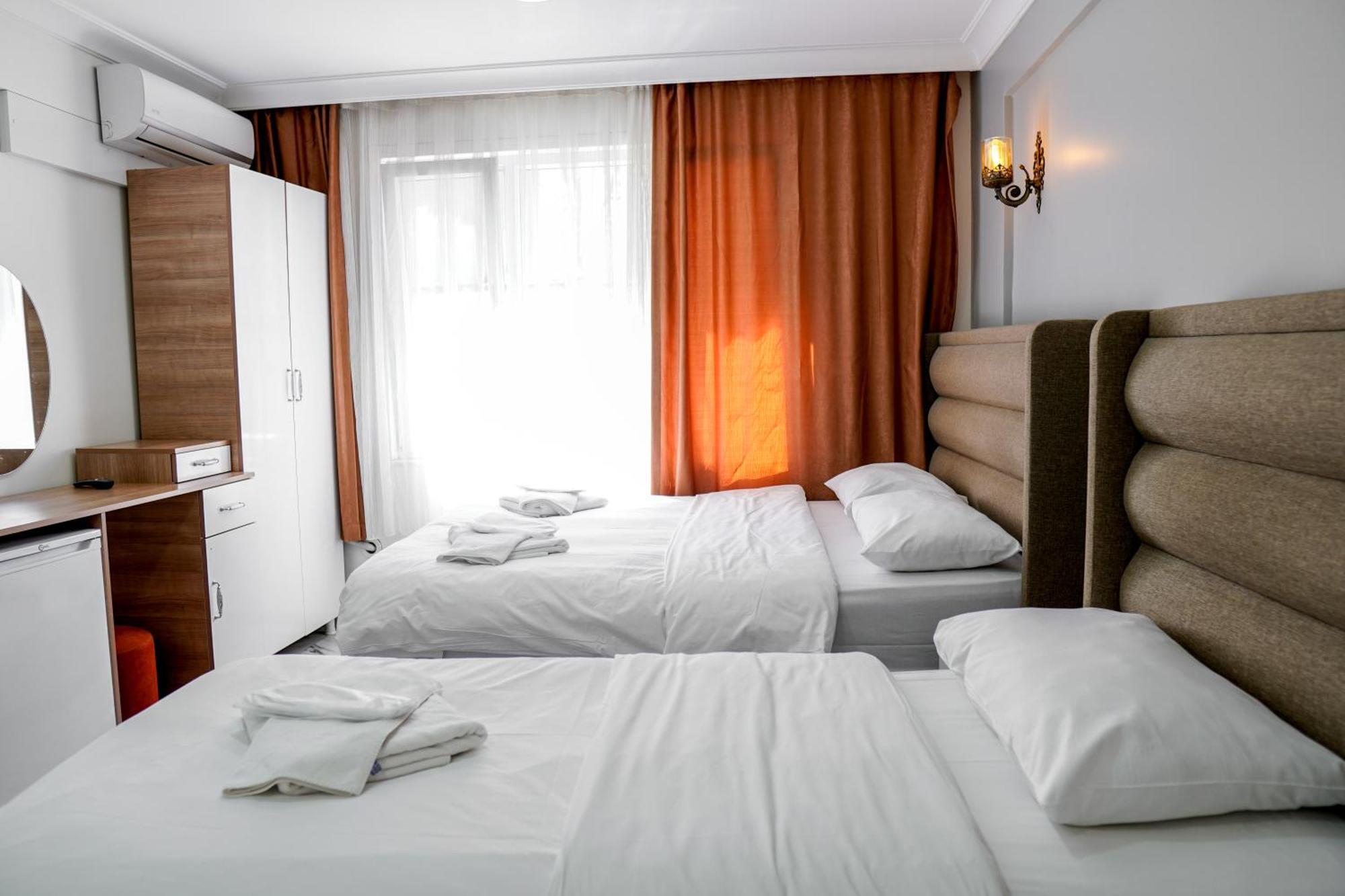 Appartamento Laos Istanbul Town Hause Esterno foto